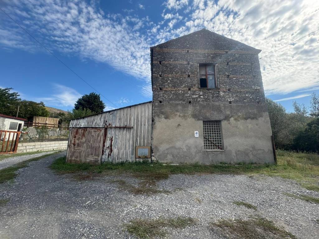 Terreno a Catanzaro in Via Fiume Savuto, 10 - Foto 2