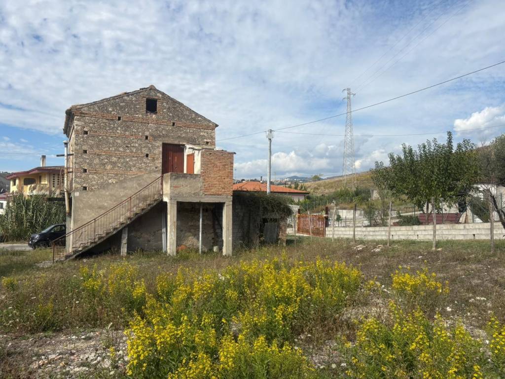 Terreno a Catanzaro in Via Fiume Savuto, 10 - Foto 3