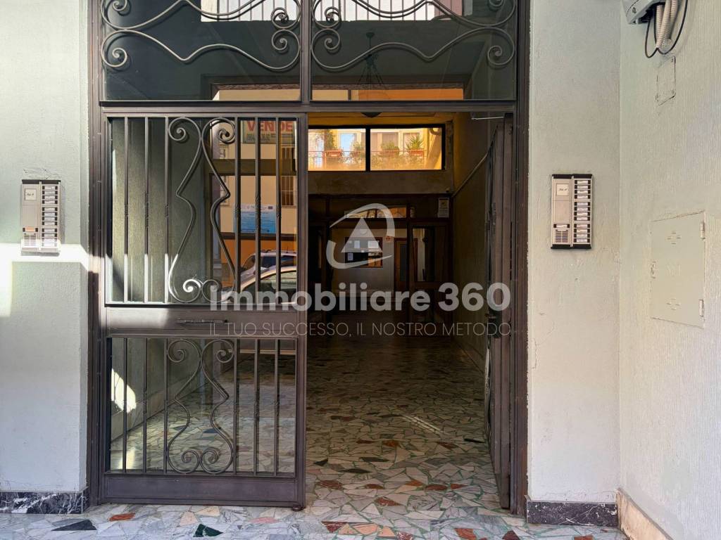 Appartamento a Cosenza in Via Molinella, 19 - Foto 2