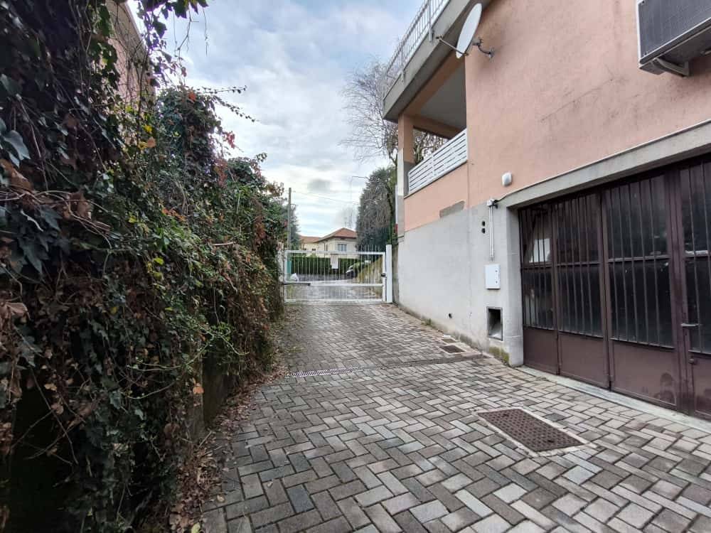 Box / garage a Cermenate in Via Ronzoni - Foto 3