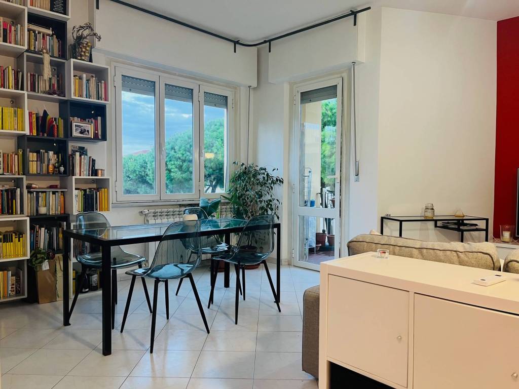 Appartamento a Livorno in Viale dei Pini - Foto 2