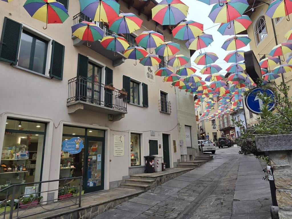 Immobile a Giaveno in Piazza Renato Ruffinatti, 1 - Foto 2