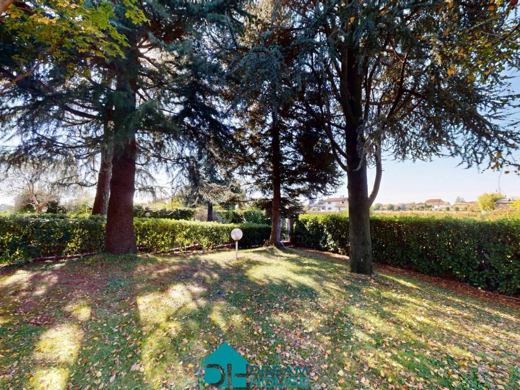 Villa a Martignacco in Via Cividina, 146 - Foto 3