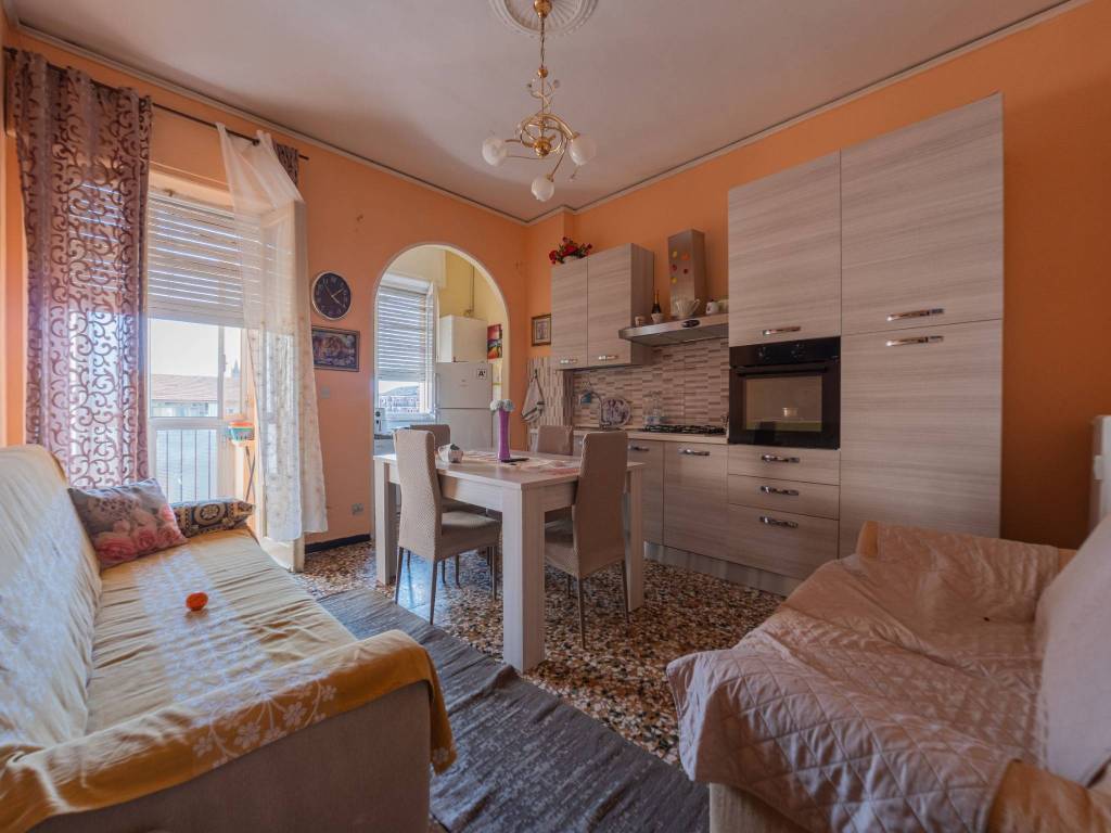 Appartamento a Asti in Via Zara - Foto 5