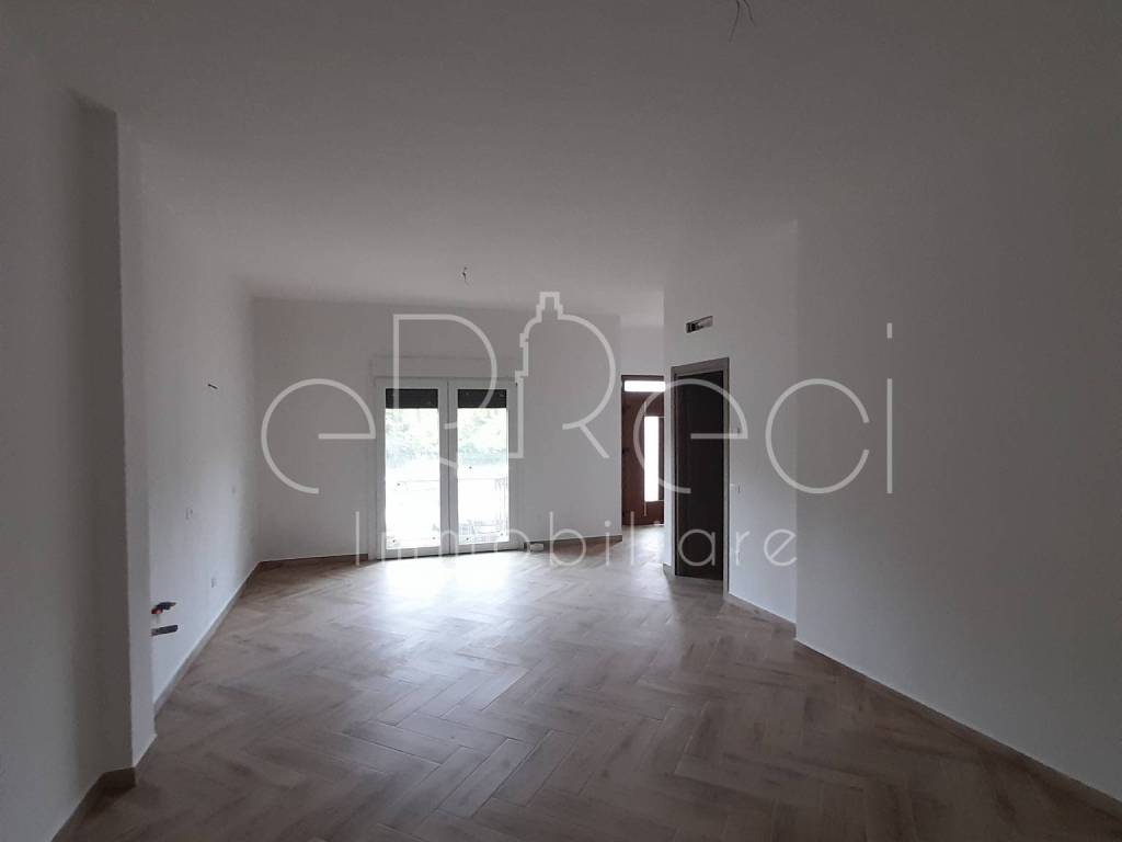 Appartamento a Mantova in Via Maestri del Lavoro - Foto 5