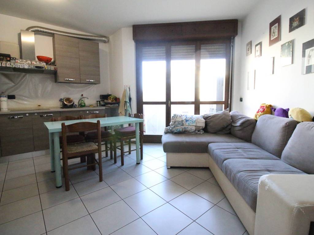 Appartamento a Limido comasco in Via Giovanni Falcone, 20 - Foto 3
