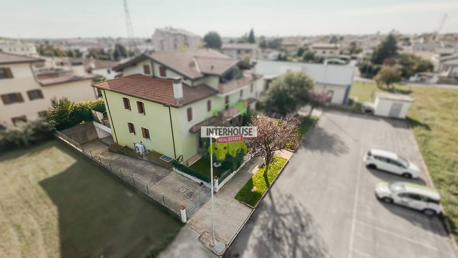 Villetta a schiera a Cordenons in Via del Monè, 7 - Foto 4