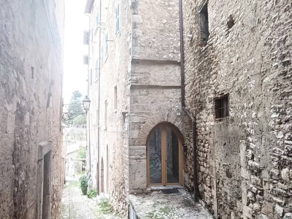 Appartamento a Amelia in via G.Garibaldi, snc - Foto 2