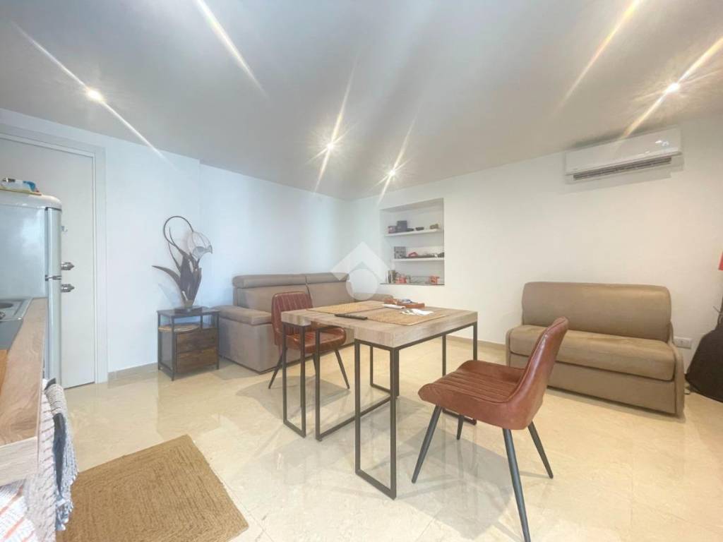 Appartamento a Barletta in Via monsignor angelo raffaele dimiccoli, 106 - Foto 5