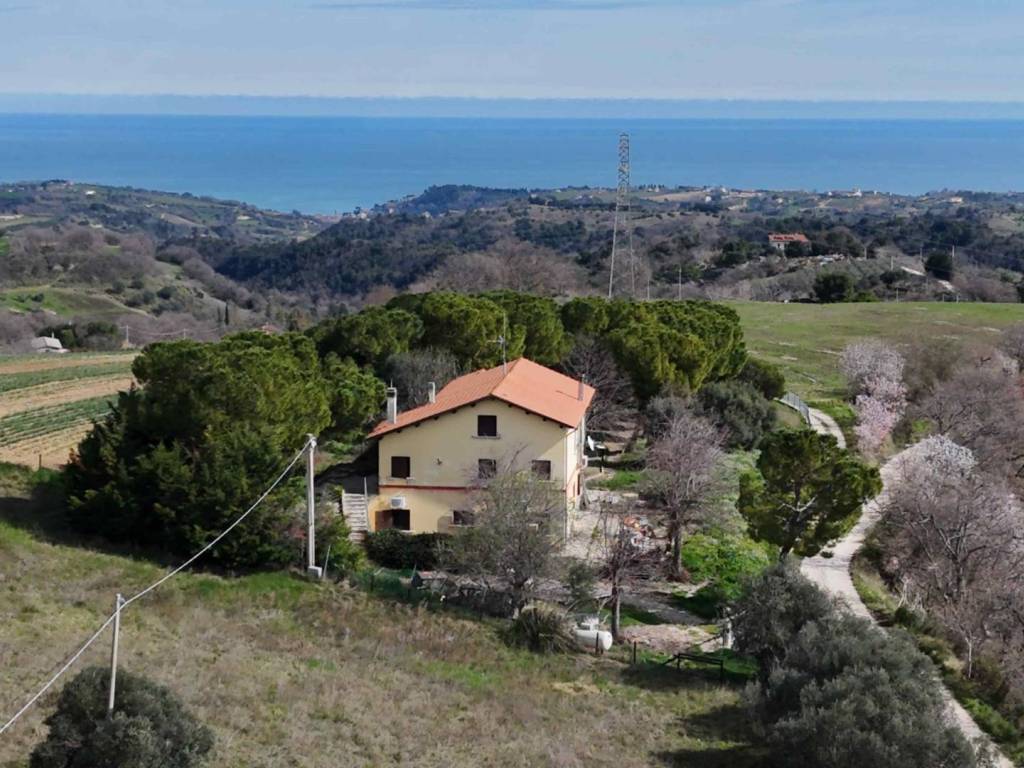 Rustico / casale a Ripatransone in petrella - Foto 2