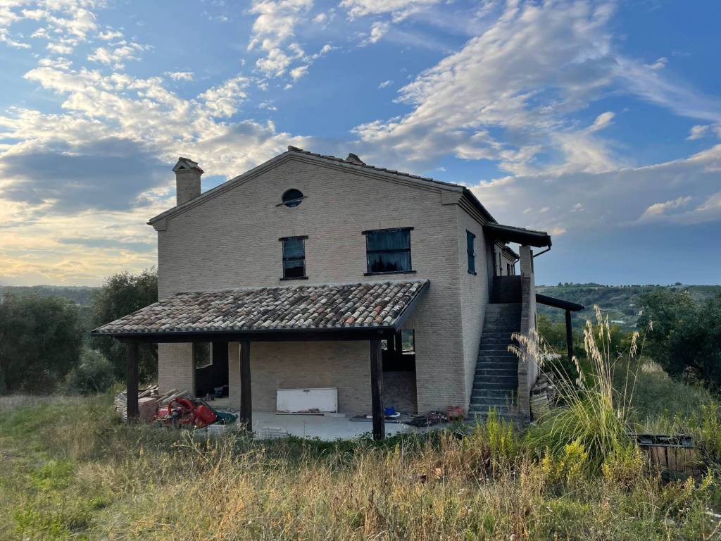 Rustico / casale a Cupra marittima in CONTRADA SANT'ANDREA - Foto 5