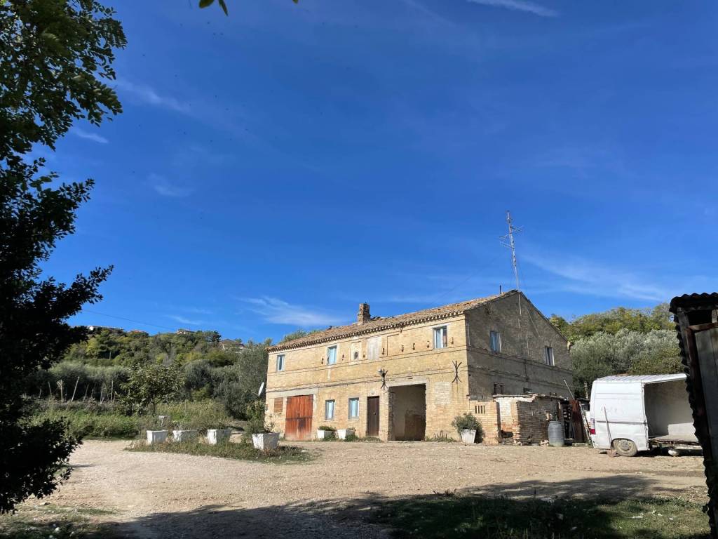 Rustico / casale a Altidona - Foto 2