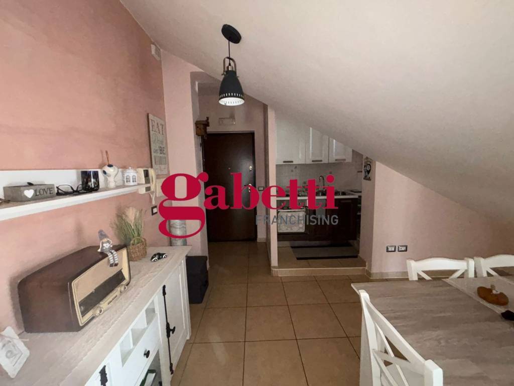 Attico / mansarda a San nicola la strada in Via Dei Funai, 37 - Foto 2