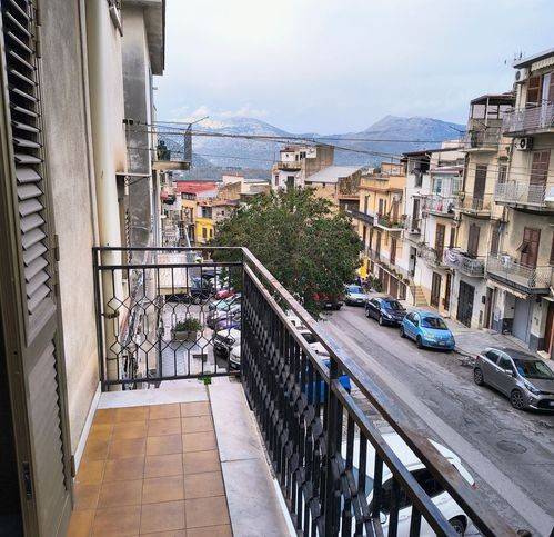 Villa a Carini in Via Giuseppe Garibaldi - Foto 2