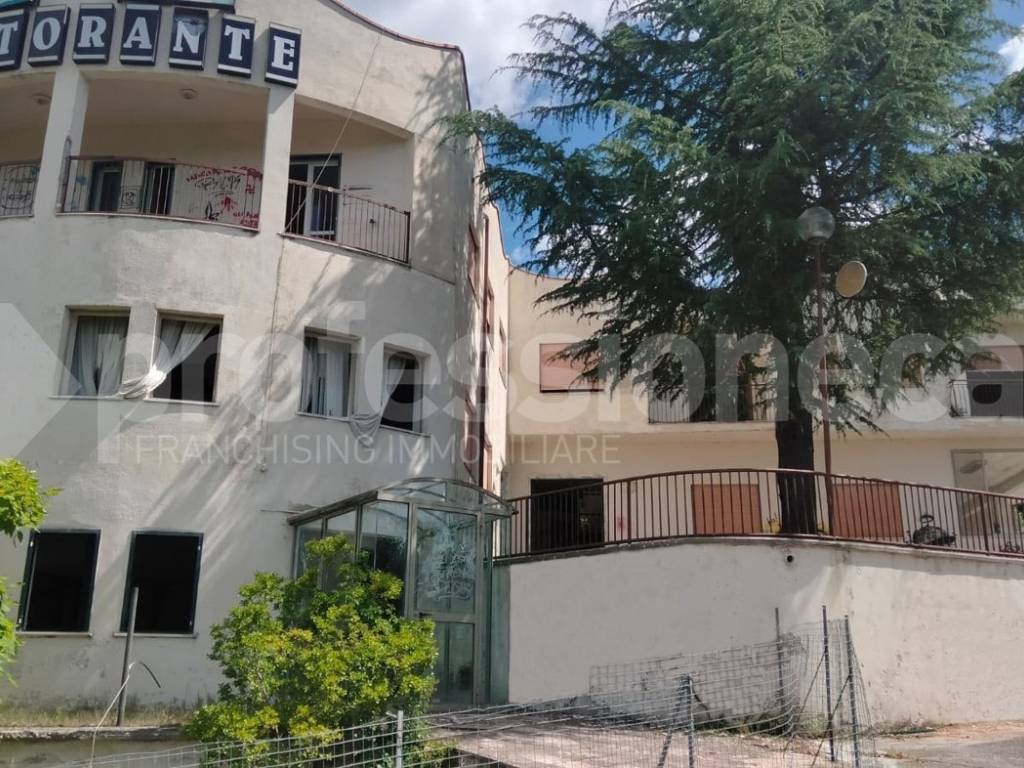 Palazzo / stabile a Miranda in Contrada Colle Abate, 999 - Foto 2