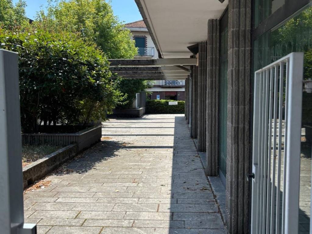 Immobile a Oggiono in Viale Vittoria - Foto 4