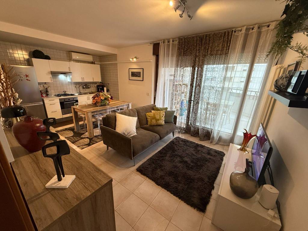 Appartamento a Verona in Via Raimondo Franchetti, 6 - Foto 5
