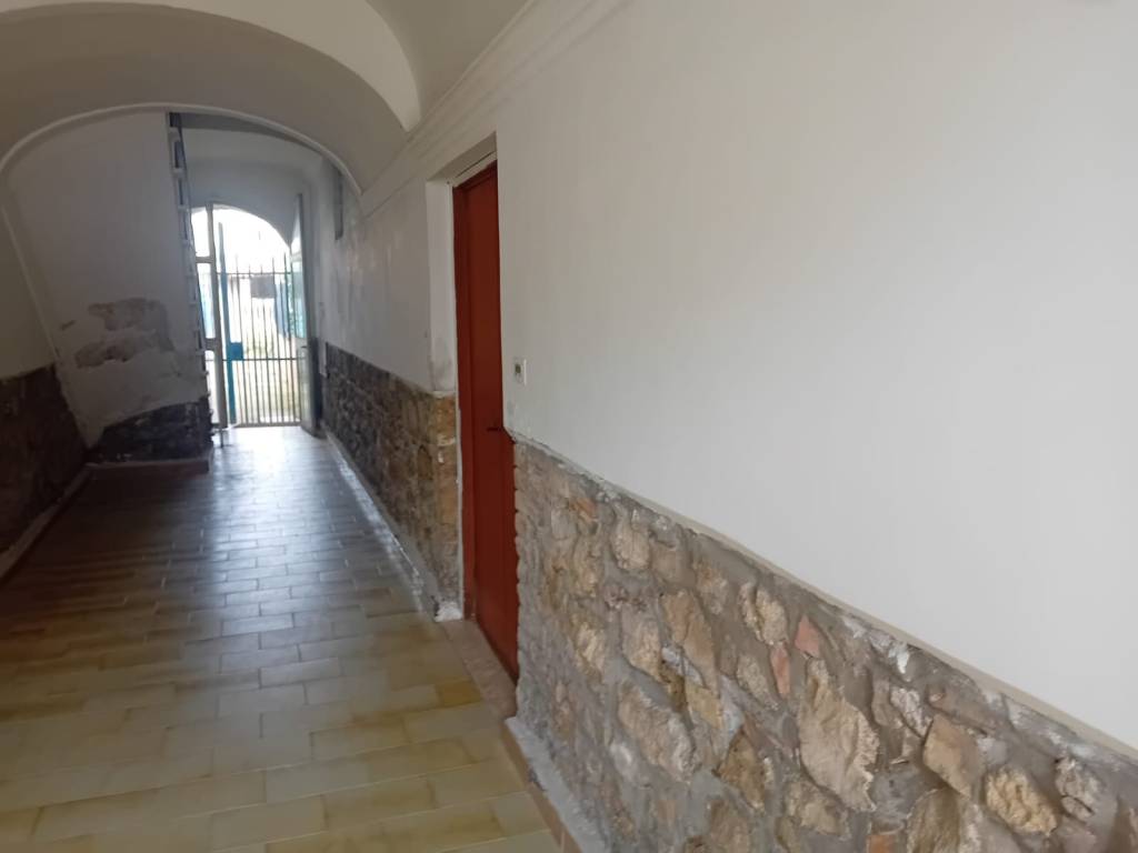 Appartamento a Minturno in Via Appia, 319 - Foto 2