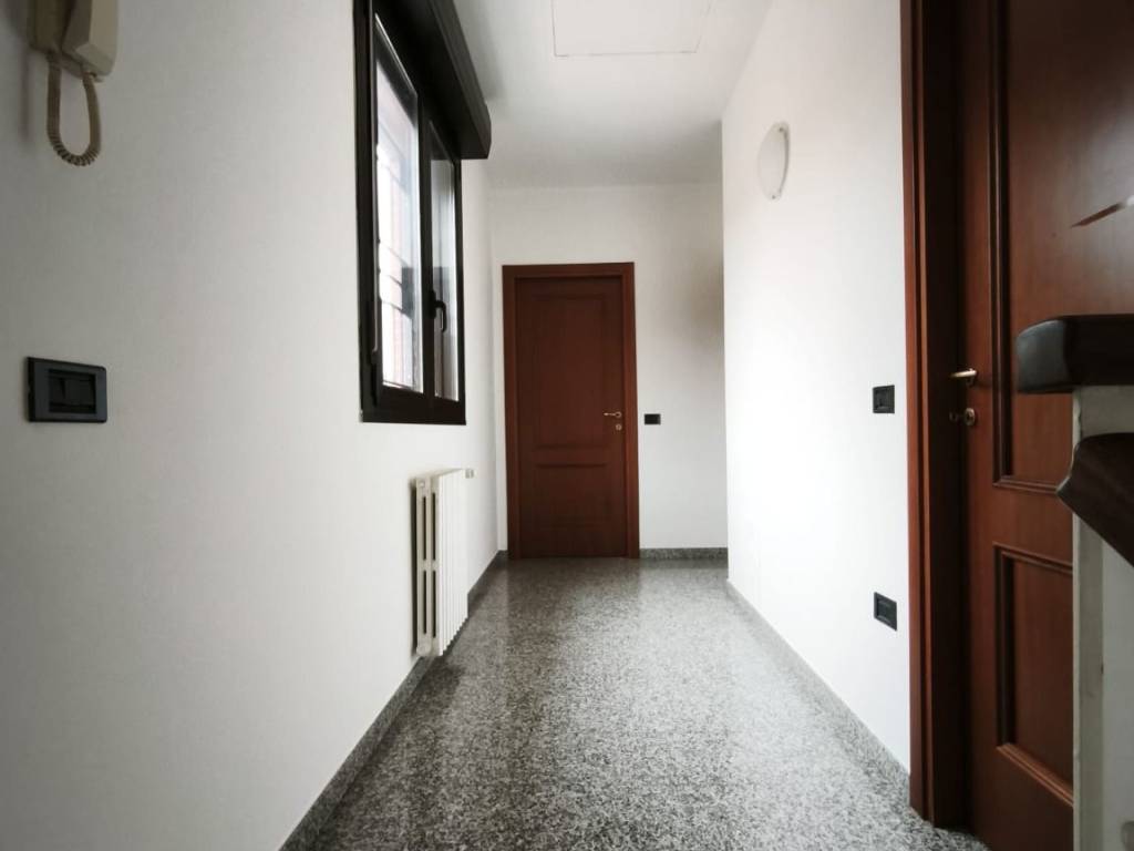 Villetta a schiera a Modena in Via Emilia Est - Foto 4