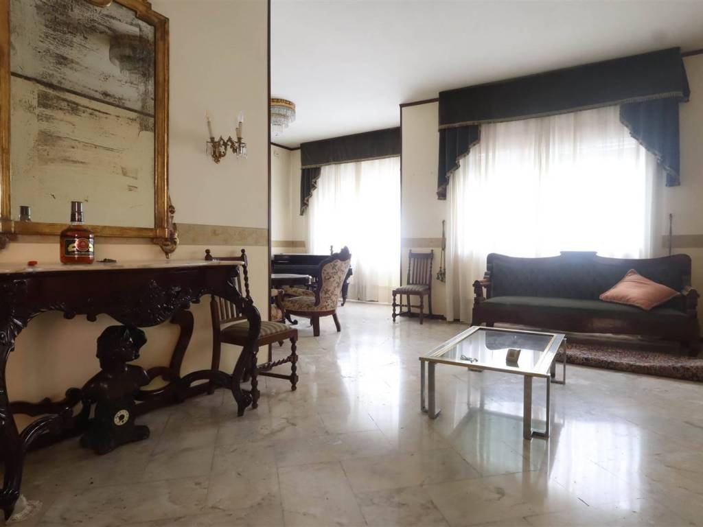 Villa a Santa maria capua vetere in Via Palmiro Togliatti, 6 - Foto 3