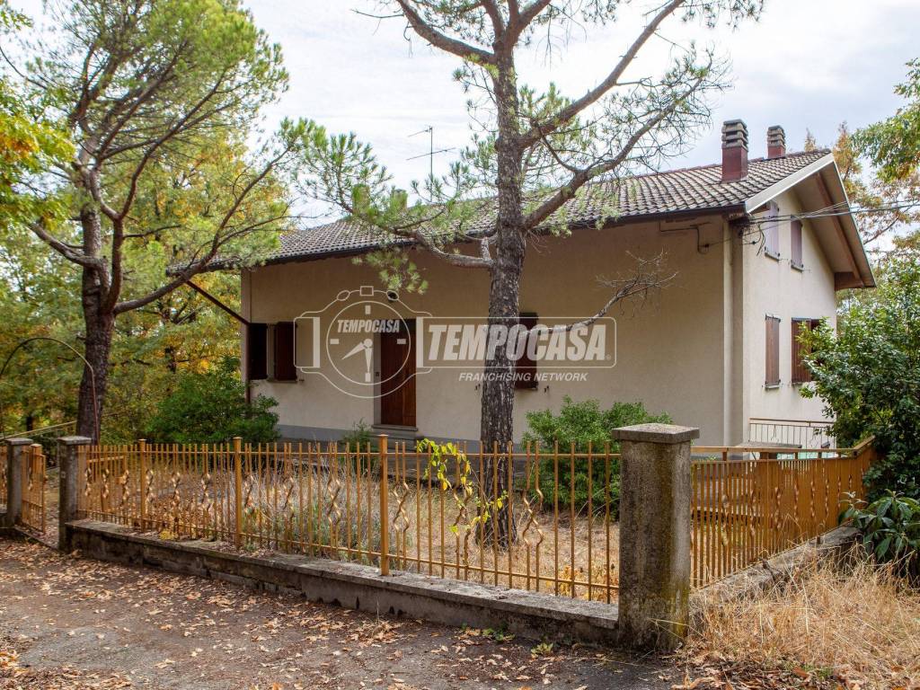 Casa indipendente a Zocca in Via dei Martiri 2670 - Foto 2