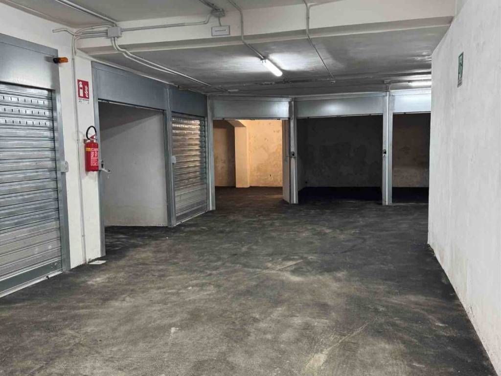 Box / garage a Arzano in Via Sanremo - Foto 3