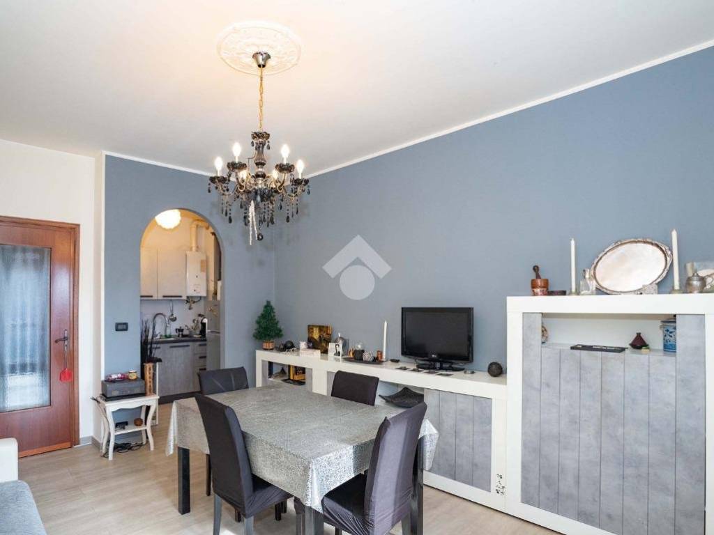 Appartamento a Ciriè in Via gazzera, 51 - Foto 2