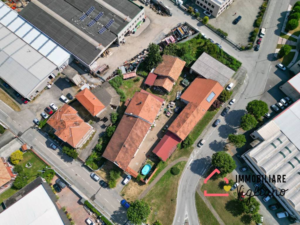 Villa a Vigliano biellese in Via Spina - Foto 2