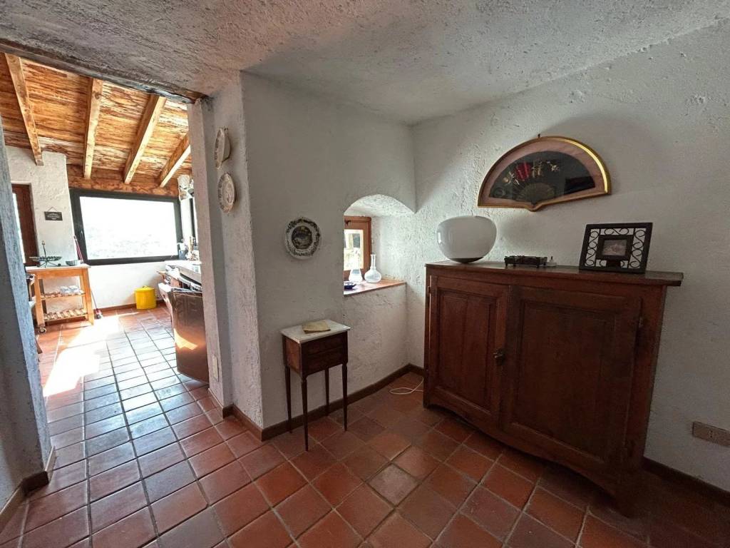 Appartamento a Apricale in Via Martiri della Liberta, 124 - Foto 3