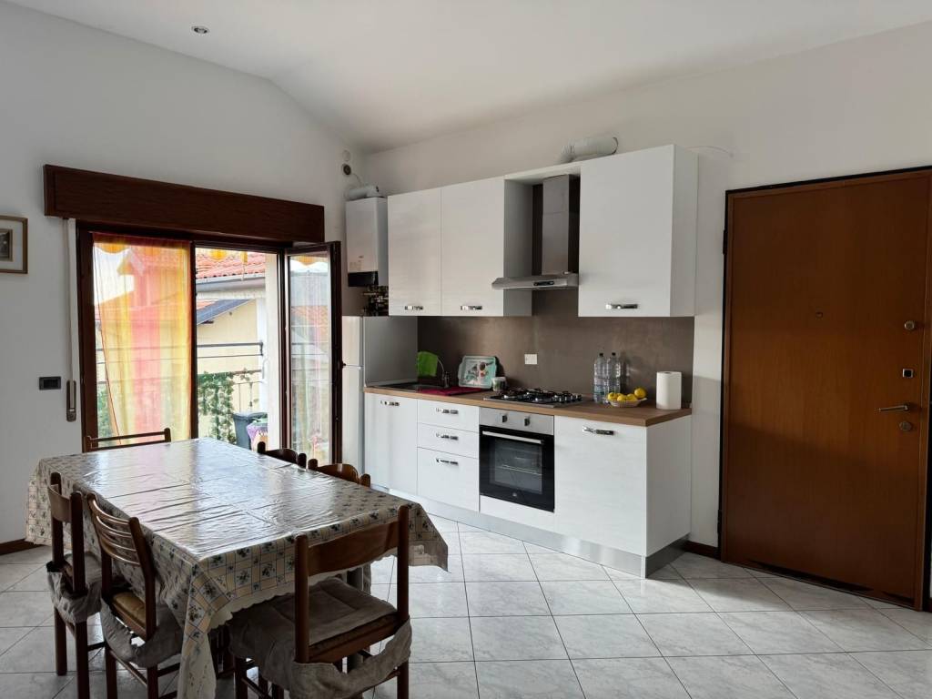 Appartamento a Dalmine in Via Albegno - Foto 3