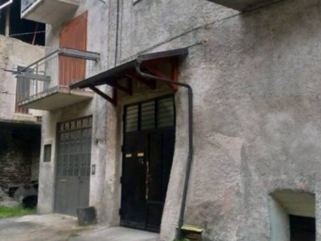 Casa indipendente a Grosotto in Via Lugo, 9 - Foto 3