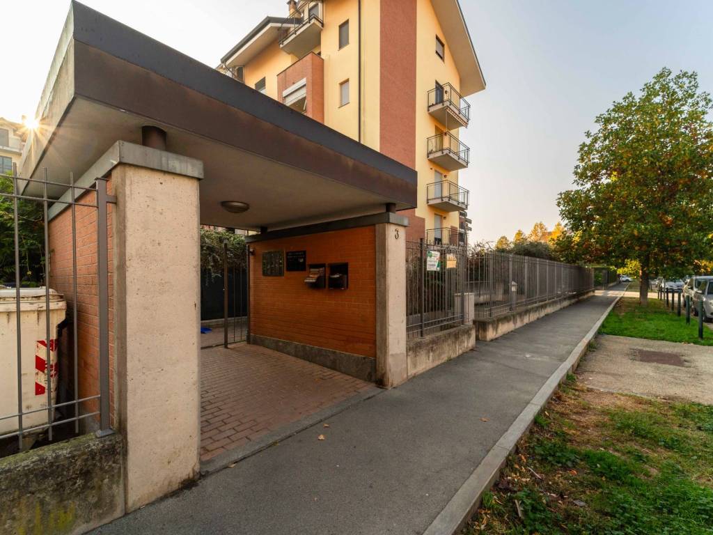Appartamento a La loggia in Via Eugenio Montale, 3 - Foto 3