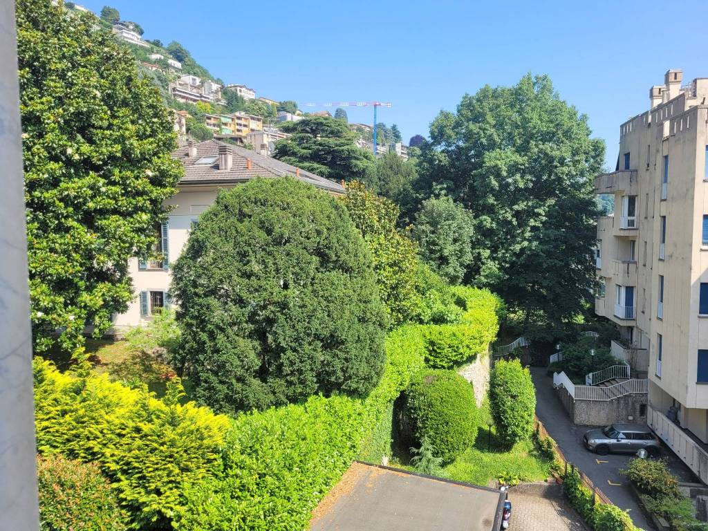 Appartamento a Como in Via Tommaso Grossi, 36 - Foto 4