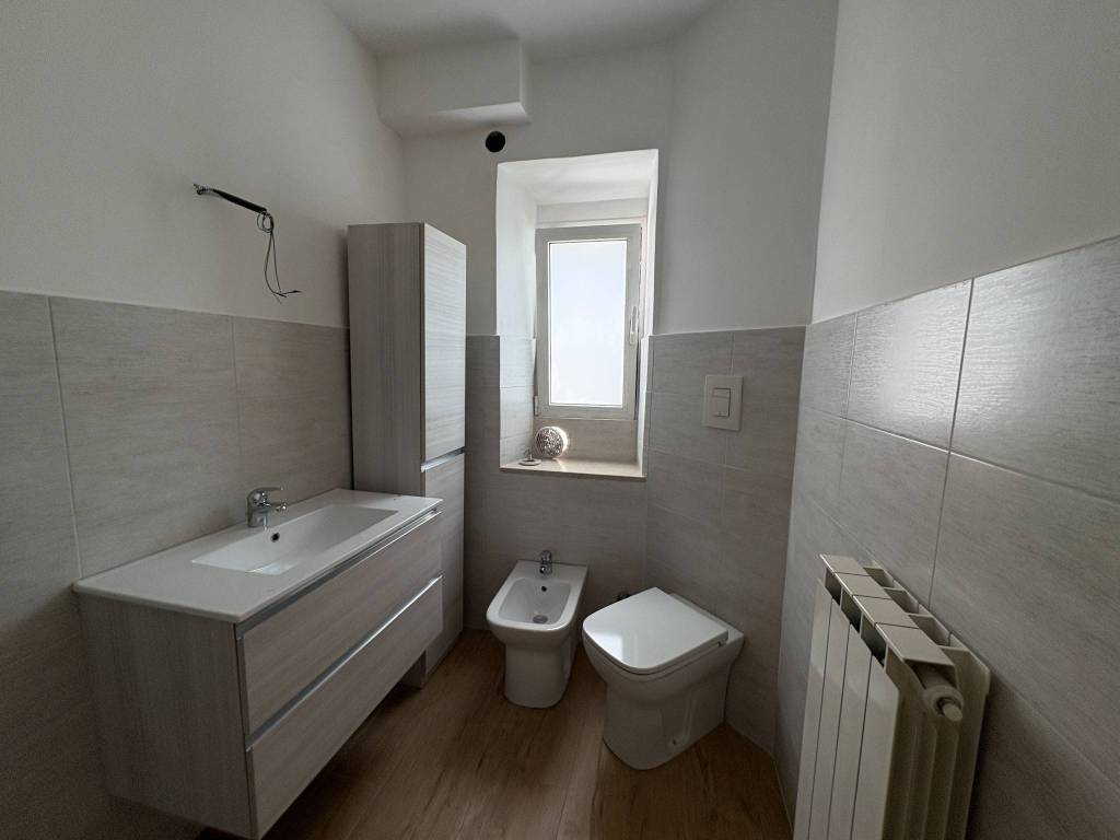 Appartamento a Ancona in Viale Cristoforo Colombo, 7 - Foto 3