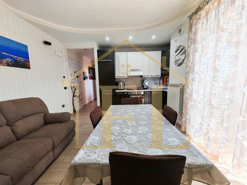 Appartamento a Acerra in Via Girolamo Frescobaldi - Foto 2