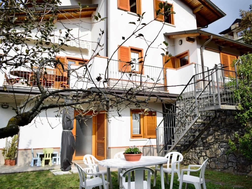 Villa a Val brembilla in Via Ravagna, 4 - Foto 3