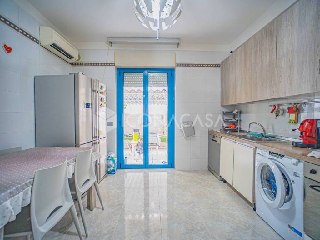 Appartamento a Bari in Via Giorgio Castriota Skanderbeg, 9 - Foto 2