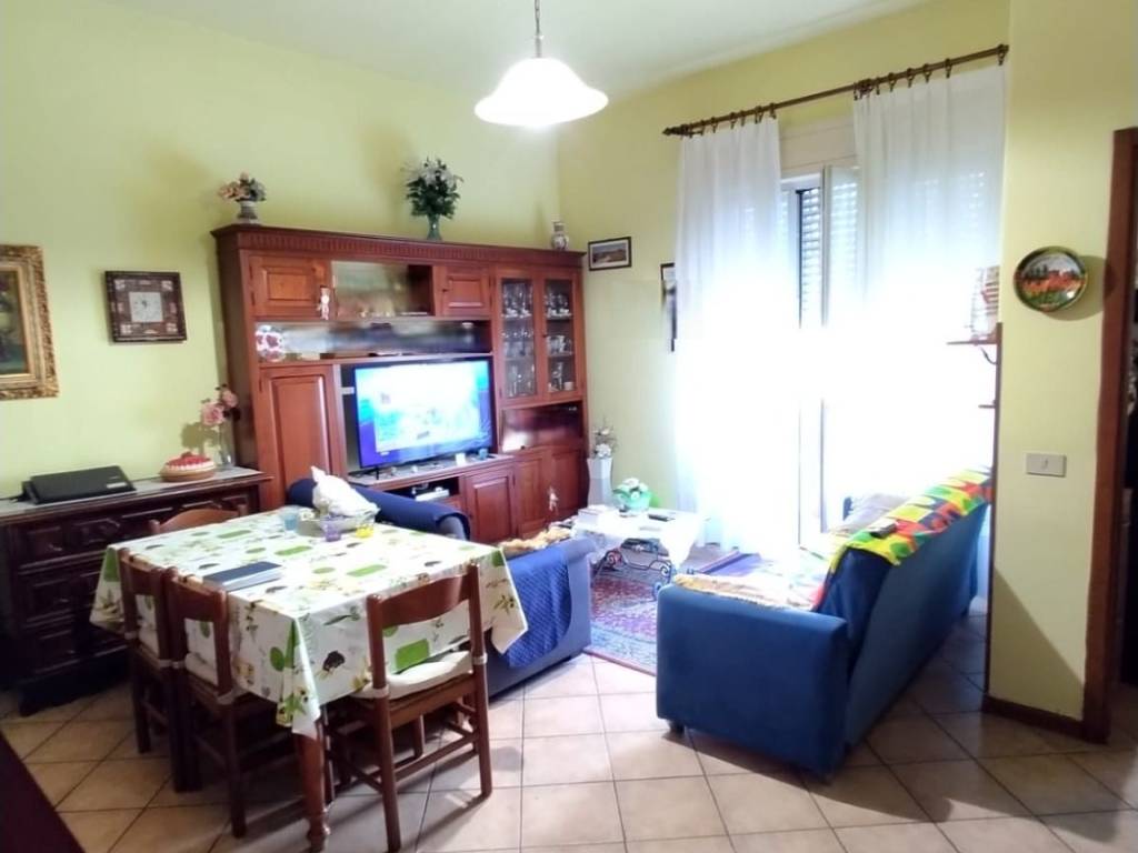 Appartamento a Campi bisenzio - Foto 2