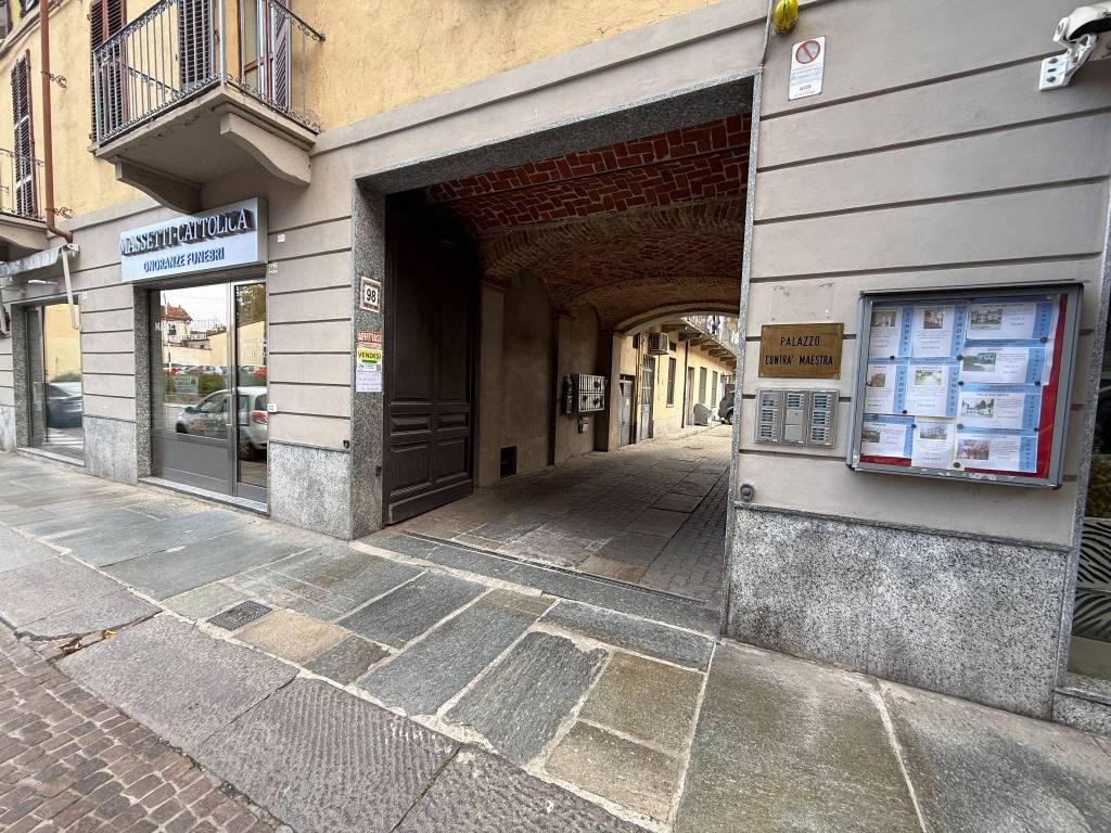 Box / garage a Asti in Corso Vittorio Alfieri, 98 - Foto 2