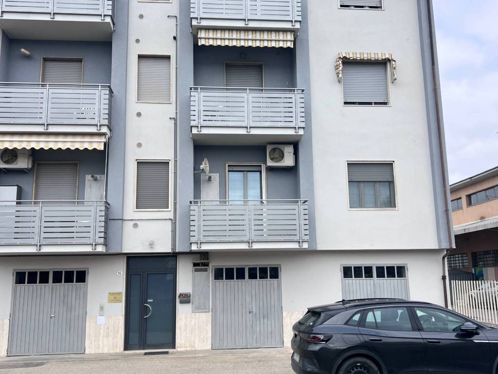 Appartamento a Alba in Via dell'Acquedotto, 14 - Foto 2