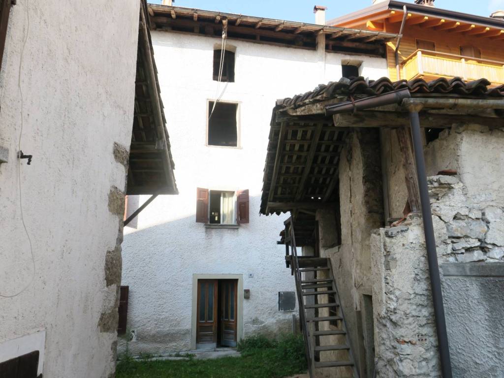 Casa indipendente a Ledro in Piazza Indipendenza, 1 - Foto 2