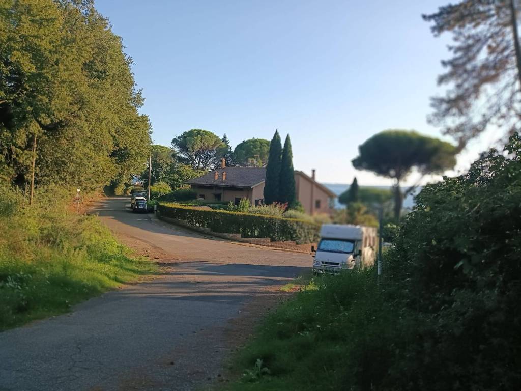 Villa a Trevignano romano in Via Parigi, 19 - Foto 4