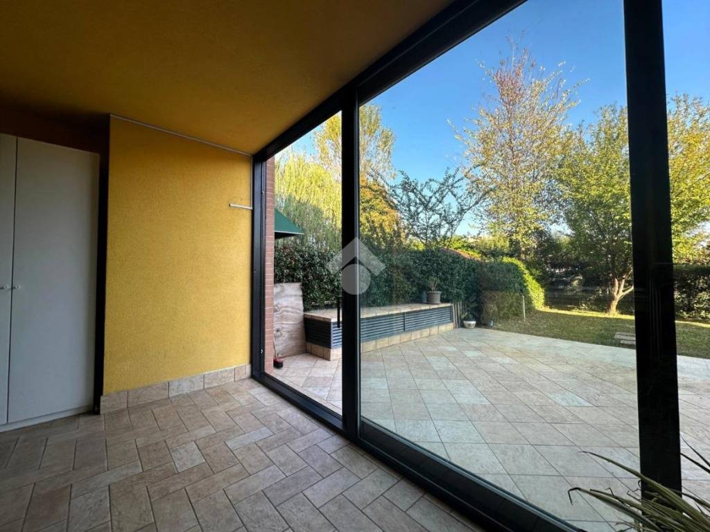 Appartamento a Mirandola in Via EUGENIO CURIEL, 12 - Foto 5