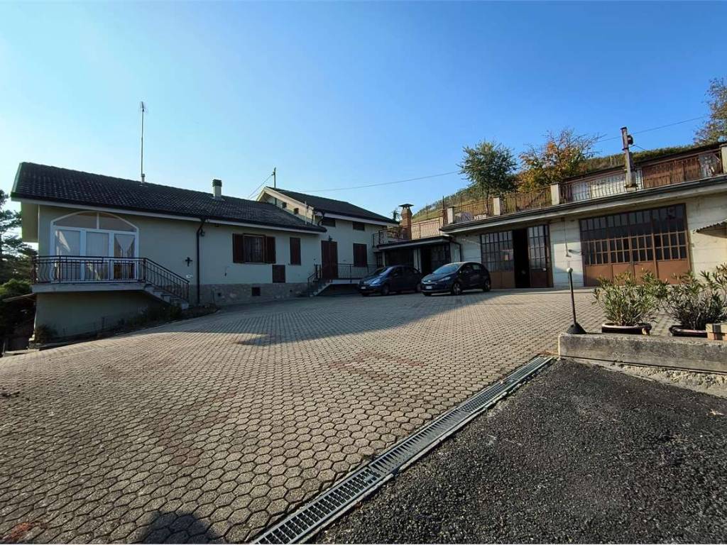 Rustico / casale a Agliano terme - Foto 3