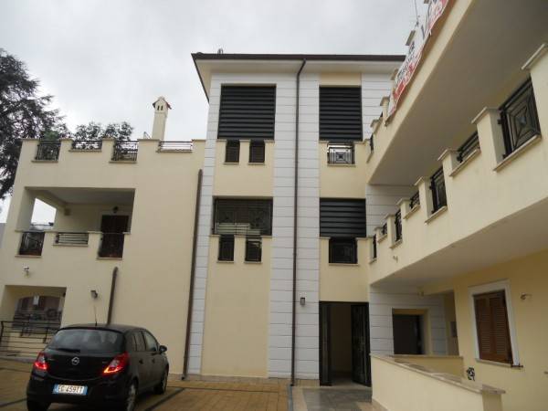 Appartamento a San cesareo in Via Antonio Cantore, 23 - Foto 2