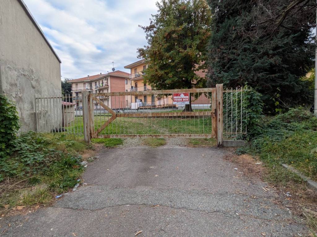 Box / garage a Biella in Via Milano, 43 - Foto 2