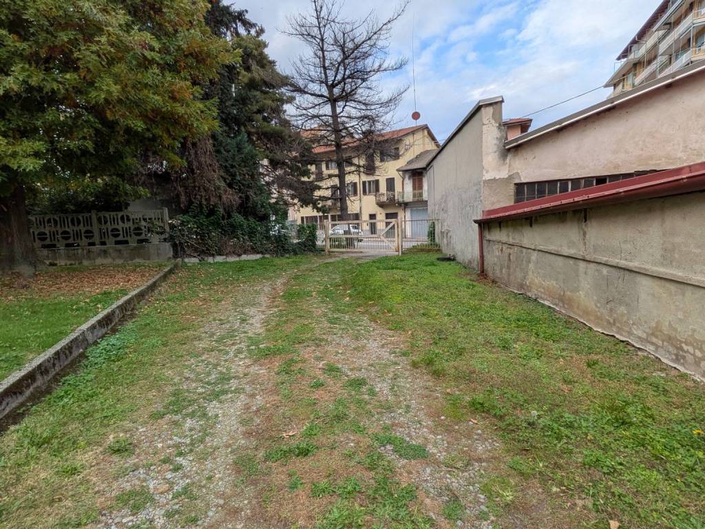 Box / garage a Biella in Via Milano, 43 - Foto 3