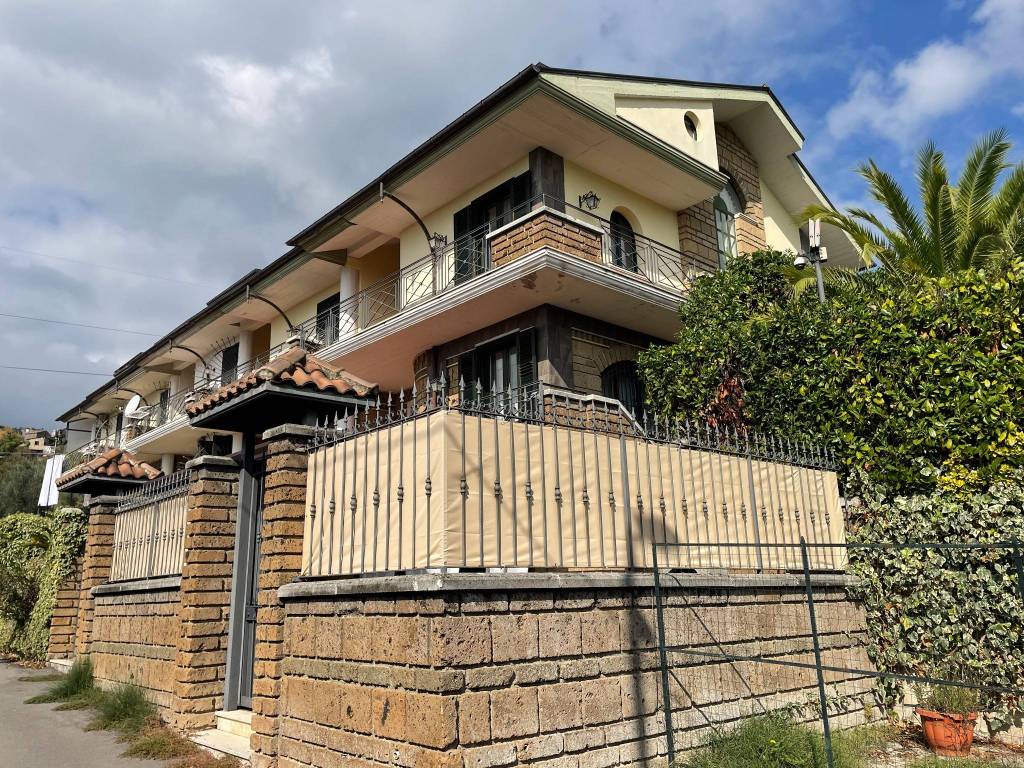 Villetta a schiera a Avellino - Foto 3