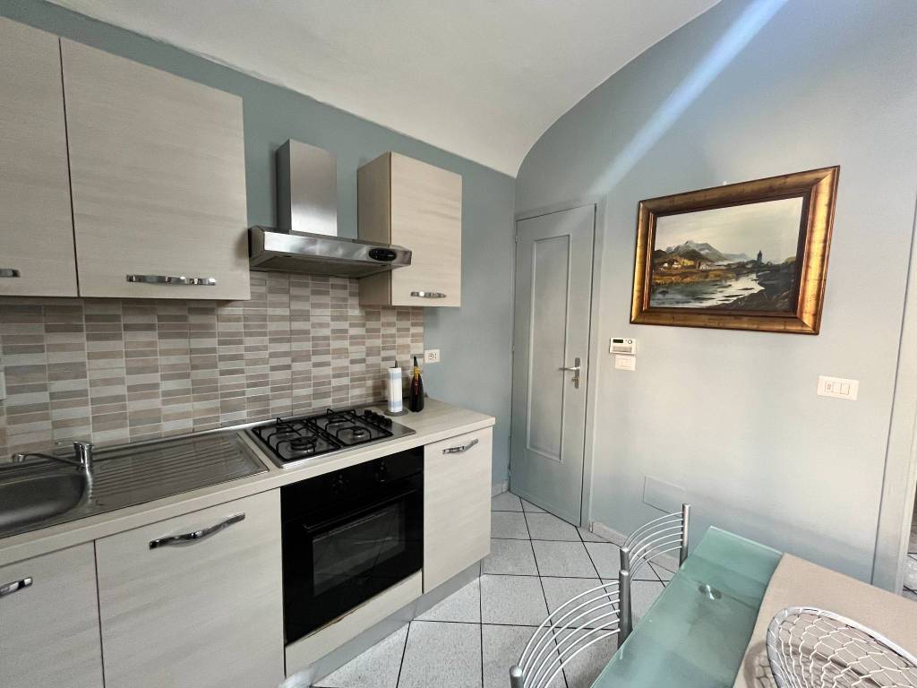 Appartamento a Pinerolo in Via Vigone, 28 - Foto 2