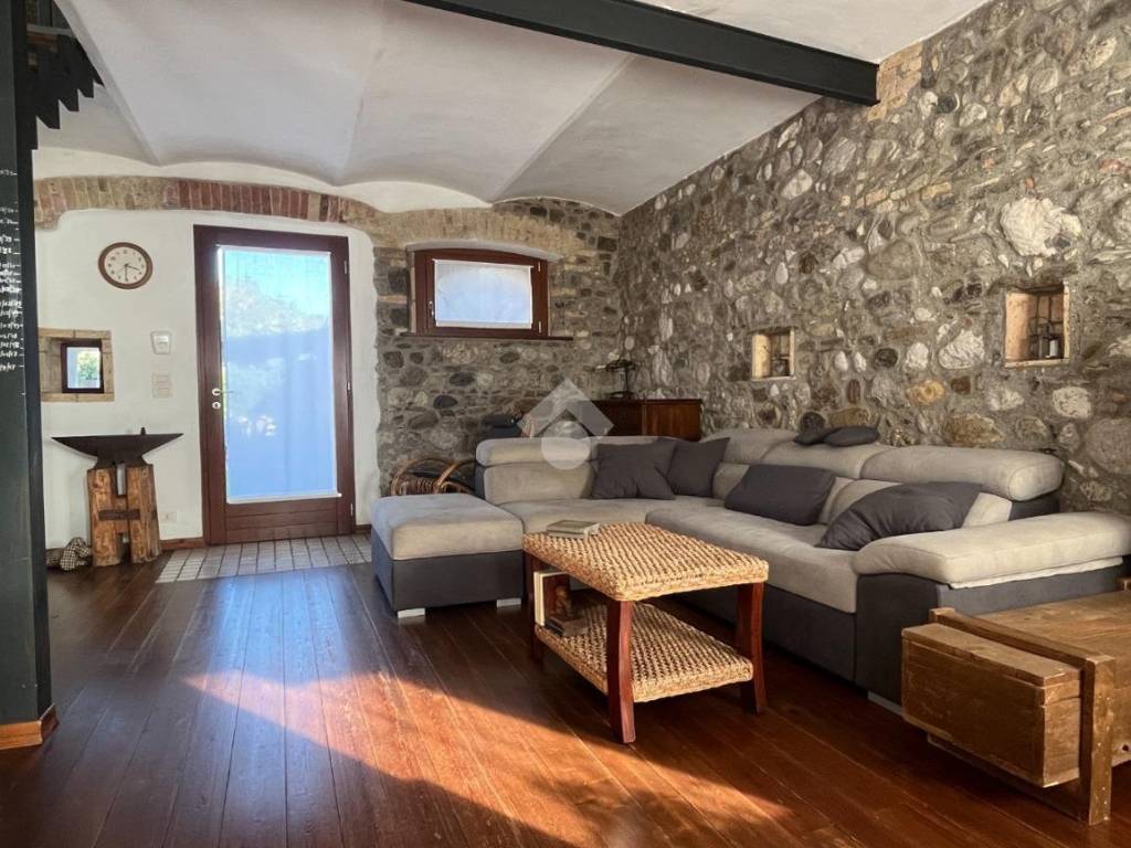 Casa indipendente a Martignacco in Via Lavia Sinistra, 20 - Foto 3